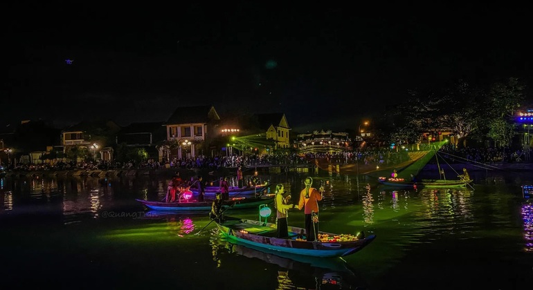 Hoi An: Hoai River Boat Trip by Night with Release Lantern Vietnam — #4