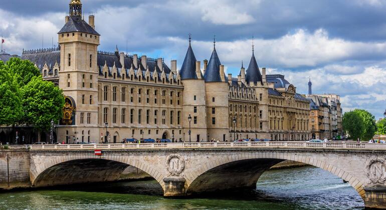 el-nacimiento-de-paris-free-tour-es-5