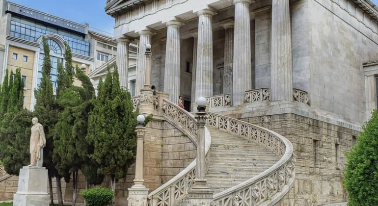 Recorrido-Historico-y-Curiosidades-de-Atenas-4