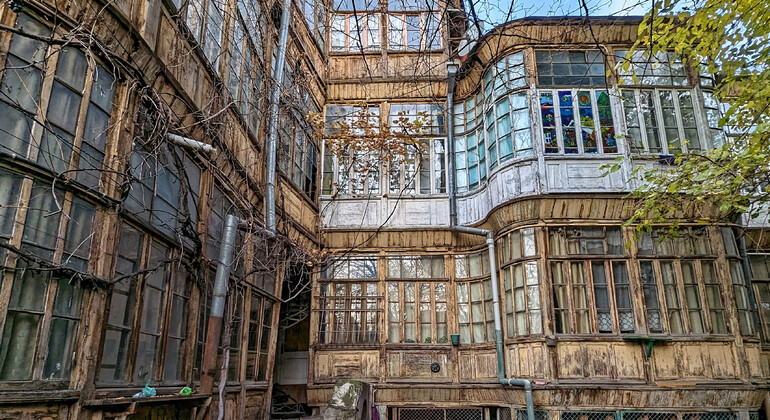 Tour alternativo a piedi Nuova Tiflis e strade secondarie Georgia — #8