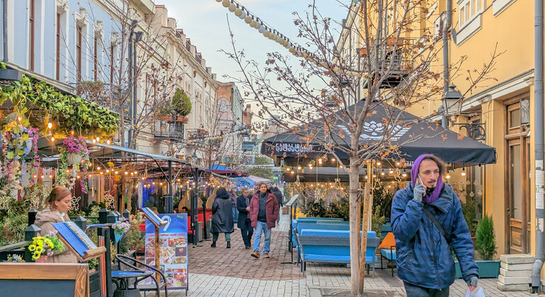 Tour alternativo a piedi Nuova Tiflis e strade secondarie Georgia — #9