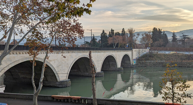 Tour alternativo a piedi Nuova Tiflis e strade secondarie Georgia — #10