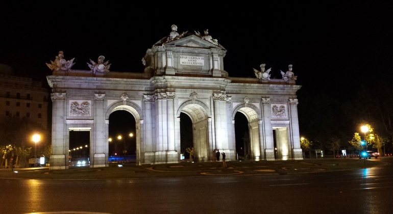 Kostenlose Tour Madrid bei Nacht Bereitgestellt von Javier