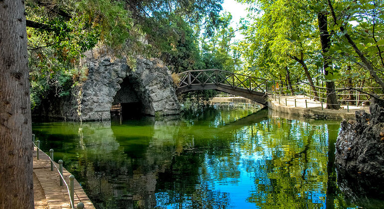 free-tour-por-los-jardines-entorno-de-la-alhambra-es-4