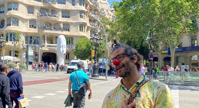 tour-artistico-guiado-por-barcelona-es-7