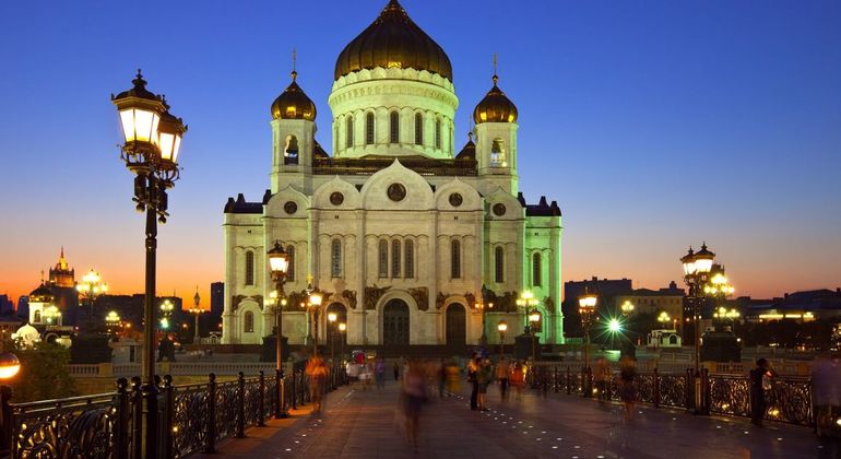 Moscow At Night Daily Group Tour Provided by MoscowMe - daily group & private tours