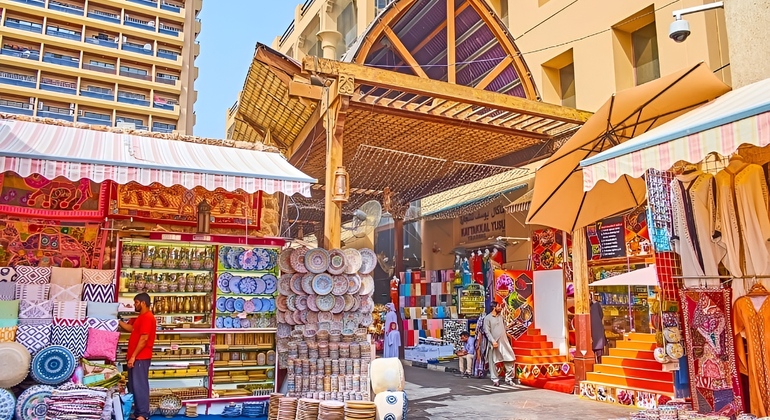 Découverte de la vieille ville, des marchés locaux, de la cuisine de rue et des promenades en bateau Émirats arabes unis — #5