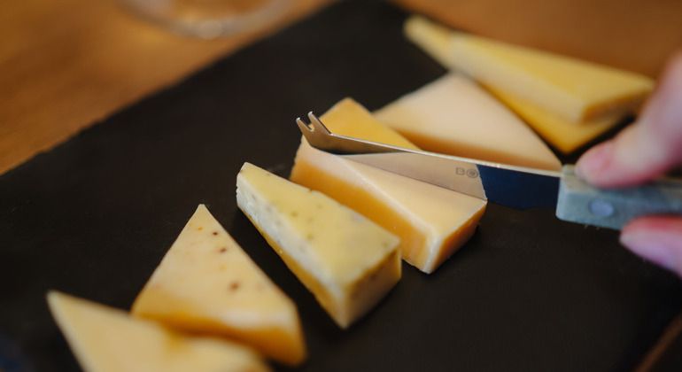 Visite à pied d'Amsterdam avec dégustation de fromages Fournie par Guias&Tours