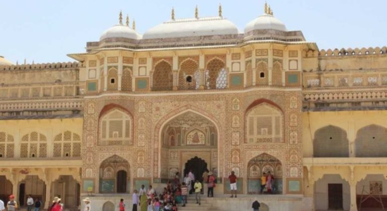 Visita di Jaipur in giornata da Delhi con pranzo Fornito da Abyss Tours Inc