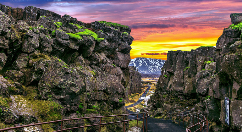 Excursão privada de um dia ao Círculo Dourado Organizado por Iceland Paradise Tours  