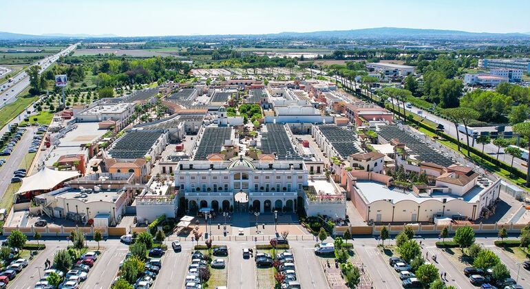 Shopping Tour: La Reggia Designer Outlet e il Centro Commerciale Campania Italia — #3