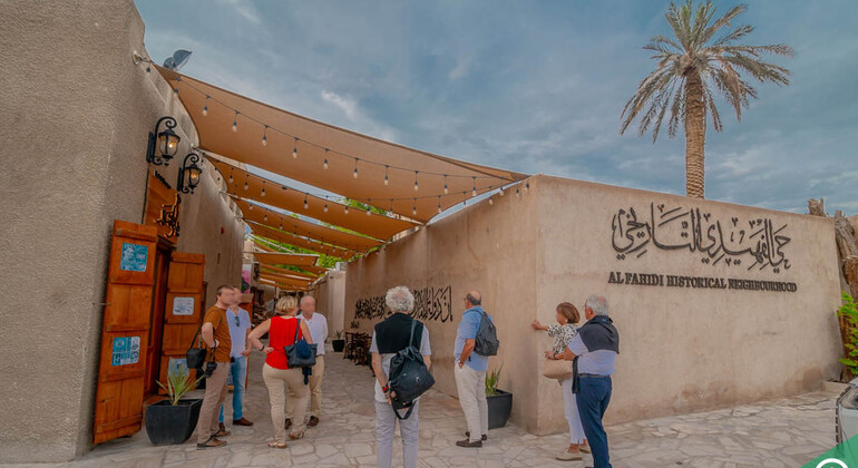 Descobrir a Cidade Velha do Dubai: Uma viagem criativa a pé Emirados Árabes Unidos — #5