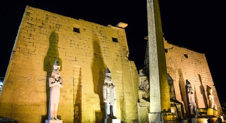 Private Tour to Visit Luxor & Karnak Temples