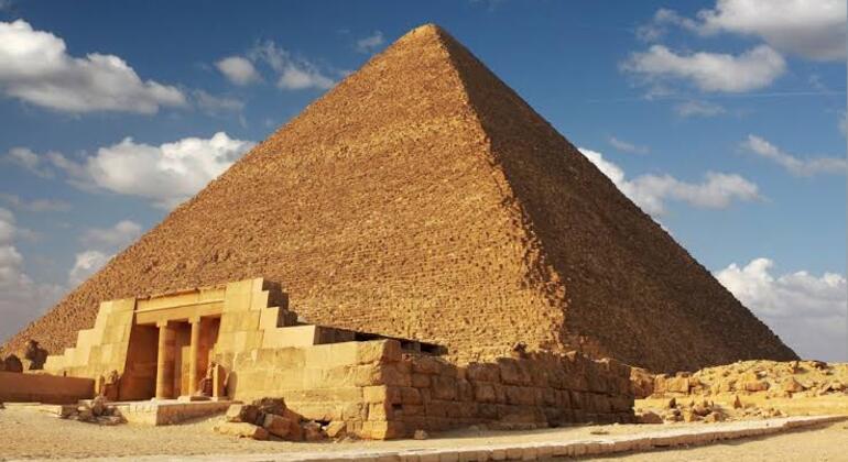 Découvrir les pyramides en une demi-journée