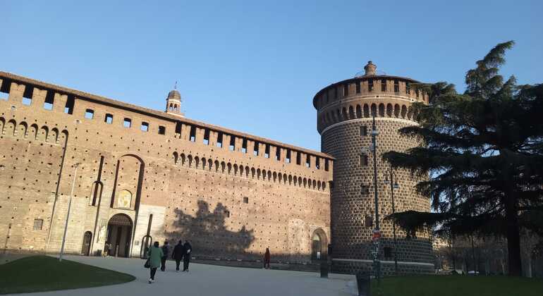 Free Tour of Milan and its Beauties Provided by ALICIA PALOMBARINI