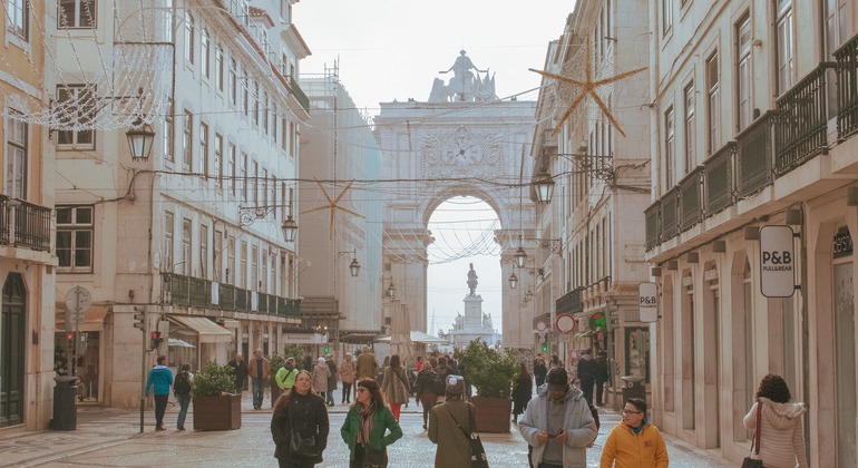 free-tour-around-the-downtown-area-baixa-and-chiado-es-1