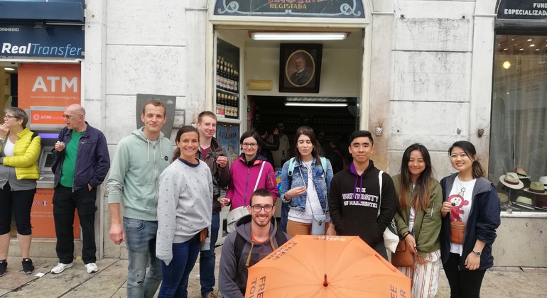 free-tour-around-the-downtown-area-baixa-and-chiado-es-8