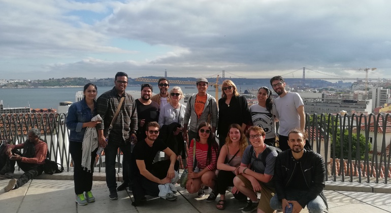 free-tour-around-the-downtown-area-baixa-and-chiado-es-14