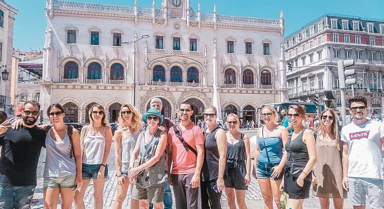 free-tour-around-the-downtown-area-baixa-and-chiado-es-7