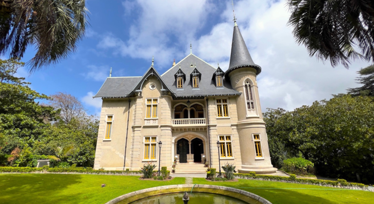 Visite des joyaux cachés de Sintra et plage unique Fournie par SWINGO by Avenidas