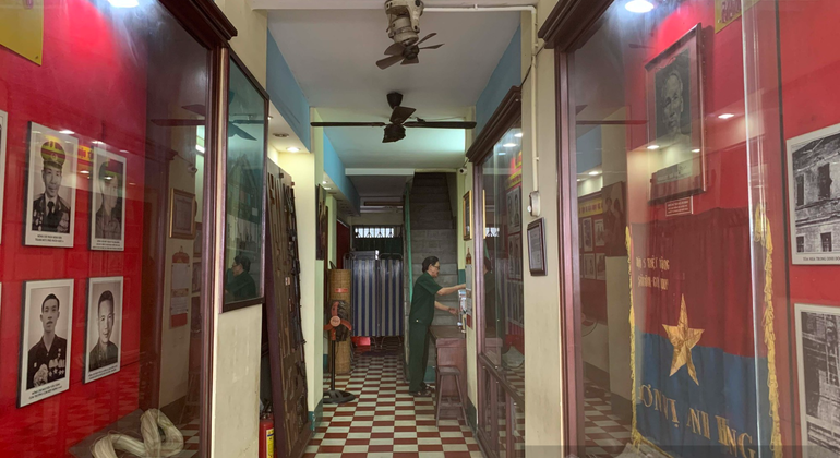 Sai Gon Free Tour: Twilight Hour - Walk, Talk and Taste Vietnam &mdash; #14