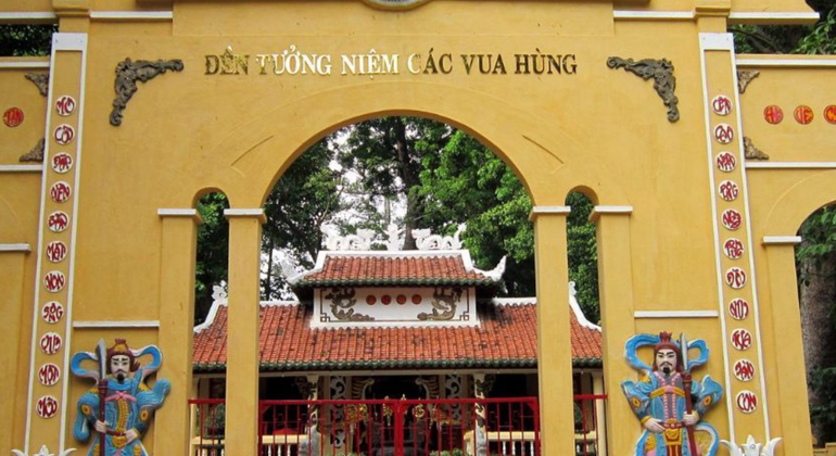 Sai Gon Free Tour: Twilight Hour - Walk, Talk and Taste Vietnam &mdash; #16
