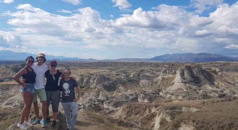 Excursión al desierto de la Tatacoa desde Bogotá Operado por Transfers & tours