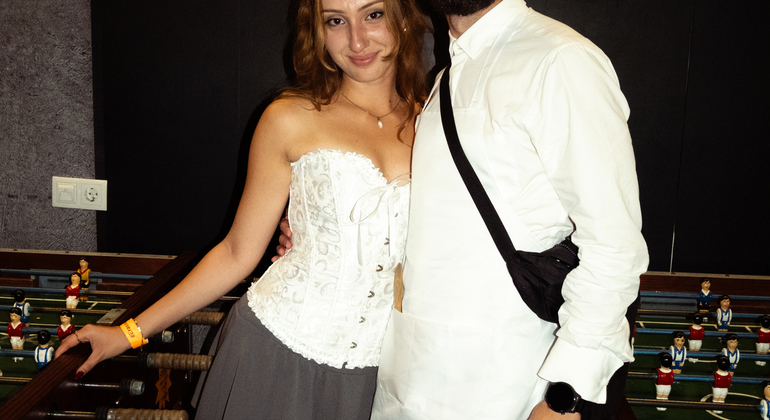 carnival-extravaganza-porto-pub-crawl-en-3