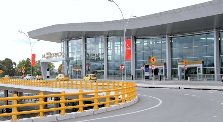 Transfer Aeropuerto El Dorado Bogotá Colombia — #1