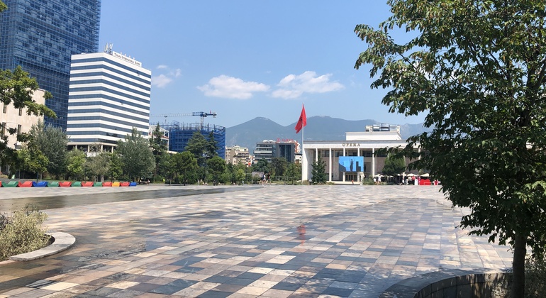 Historical Free Tour of Tirana by Aldo&Eni