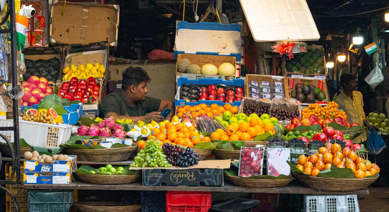 Visite des marchés et de la cuisine de rue Fournie par Jitendra