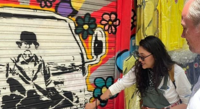 Bogota Graffiti Local Experience - Workshop Included