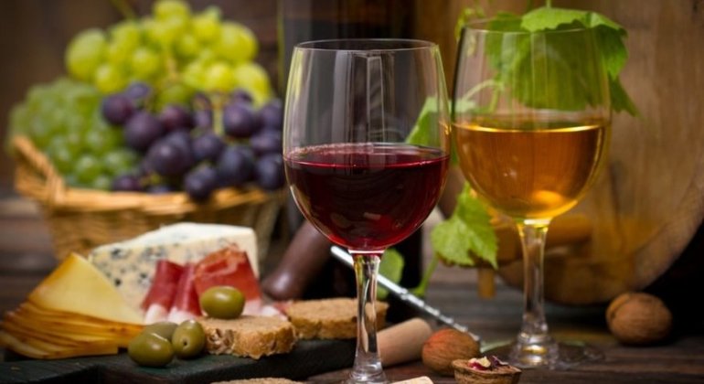 Tour de Degustación de Vino y Comida en Beirut, Lebanon