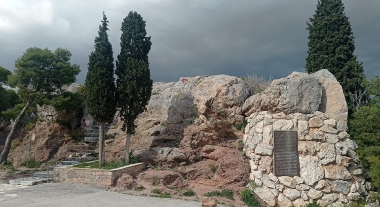 philosophical-athens-es-9