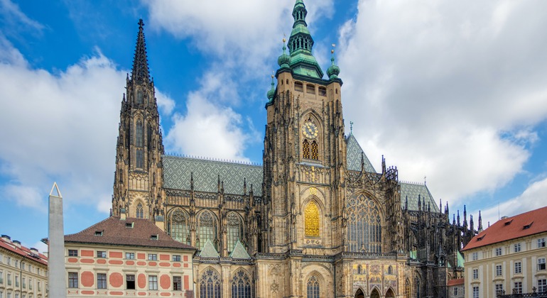 Visita guiada gratuita: Castelo de Praga (inclui as melhores vistas panorâmicas da cidade) Organizado por Prague Pulse Tours