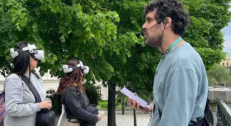 free-tour-inmersivo-con-realidad-virtual-viaja-al-pasado-en-praga-es-1