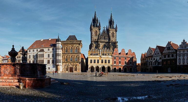 free-tour-inmersivo-con-realidad-virtual-viaja-al-pasado-en-praga-es-5