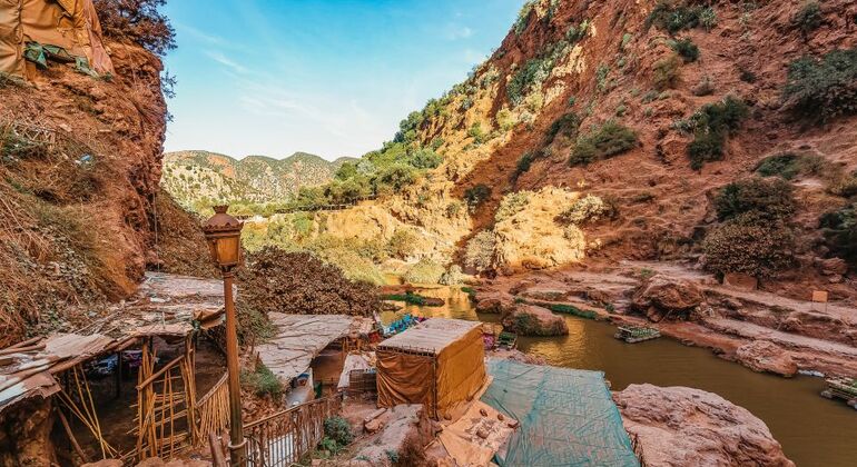 from-marrakech-ouzoud-waterfalls-guided-hike-boat-trip-es-11