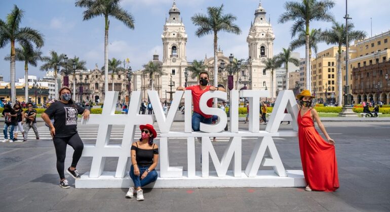 Tour Gratis Lima Centro Experiencias + Zumo Peruano Gratis Operado por FUN&TICKETS