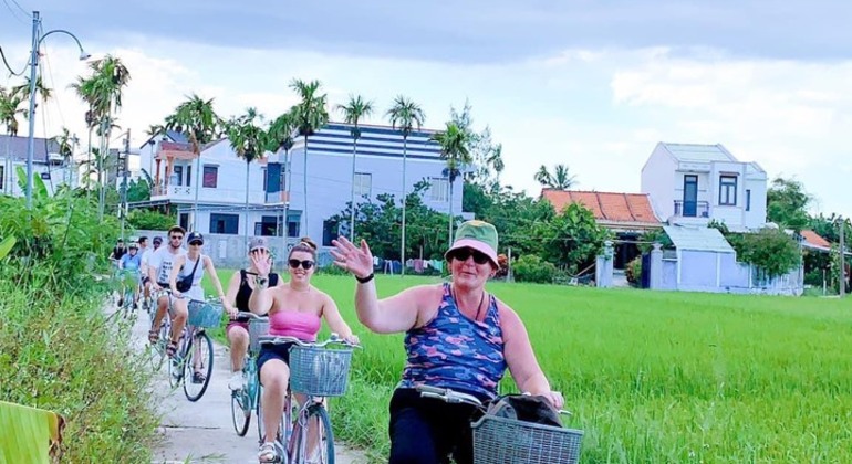 Tour in bicicletta della campagna di Hoi An - Villaggio vegetale di Tra Que e Basketboat Vietnam — #2