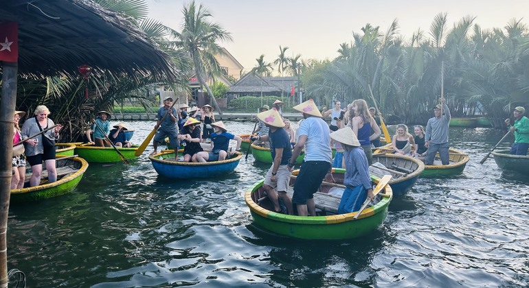 Tour in bicicletta della campagna di Hoi An - Villaggio vegetale di Tra Que e Basketboat Vietnam — #8