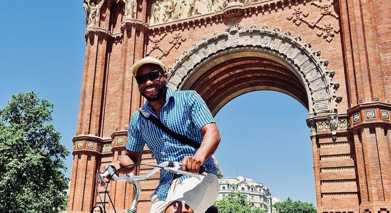 Passeio de bicicleta e sessão fotográfica em Barcelona Espanha — #1
