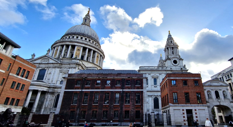 The City of London, A Walk Around the Thames