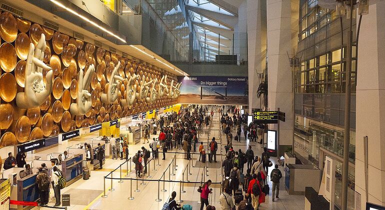 Delhi Flughafen Ankunft Welcome & Greet Service mit Transfer