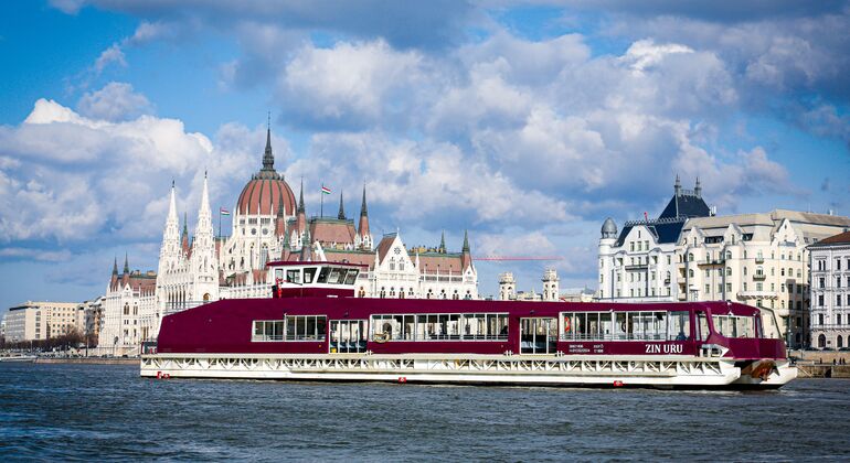 1 Hour Sightseeing Tour - Weekend Provided by Silverline Cruises
