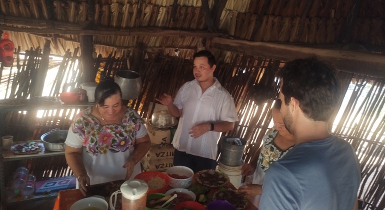 Tour della città a Merida Fornito da Benny Balan