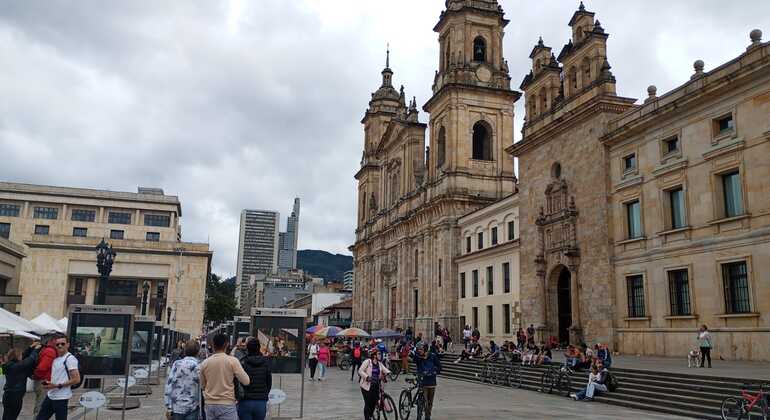 Desde un Grito Hasta la Independencia: Los Pasos de Bolívar Colombia — #1