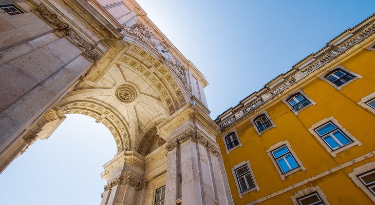 lisbon-small-group-van-tour-with-alfama-belem-es-5
