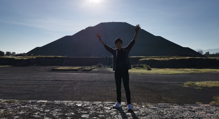 Pyramiden von Teotihuacan und Basilika von Guadalupe Mexiko — #3
