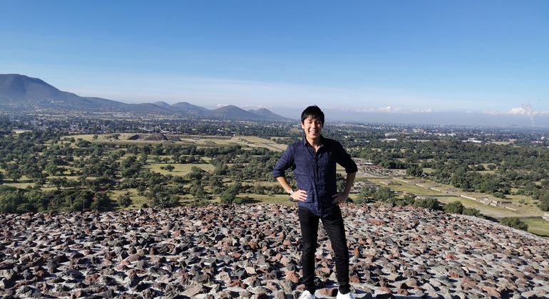 Pyramiden von Teotihuacan und Basilika von Guadalupe Mexiko — #5